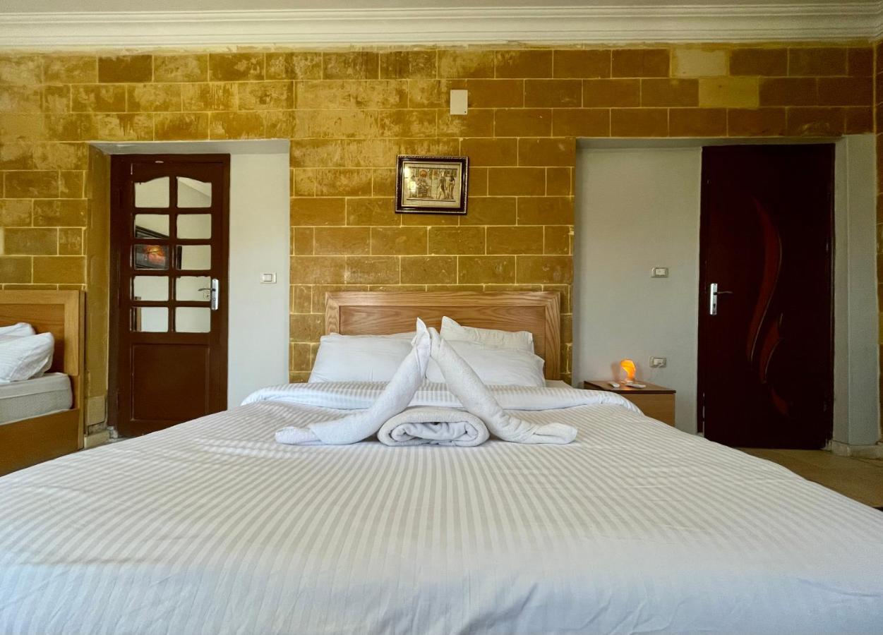 Pyramids Home Inn ไคโร ภายนอก รูปภาพ