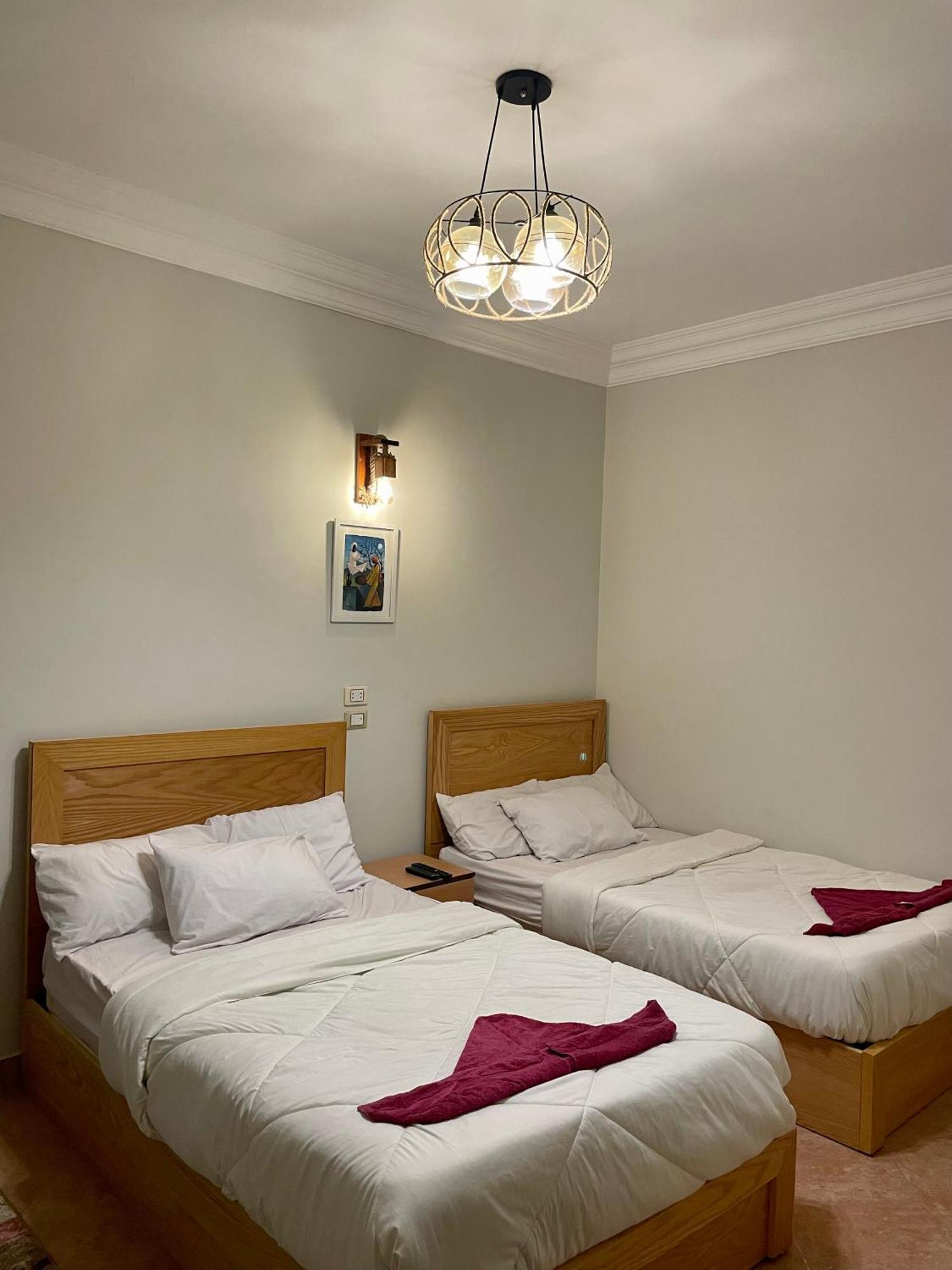 Pyramids Home Inn ไคโร ภายนอก รูปภาพ